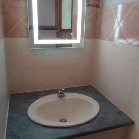 Apartment Les 3 *